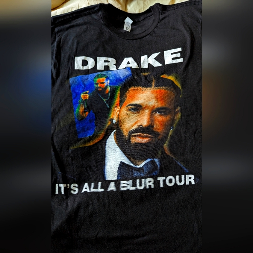 Unworn Drake Tour T-shirt from LA